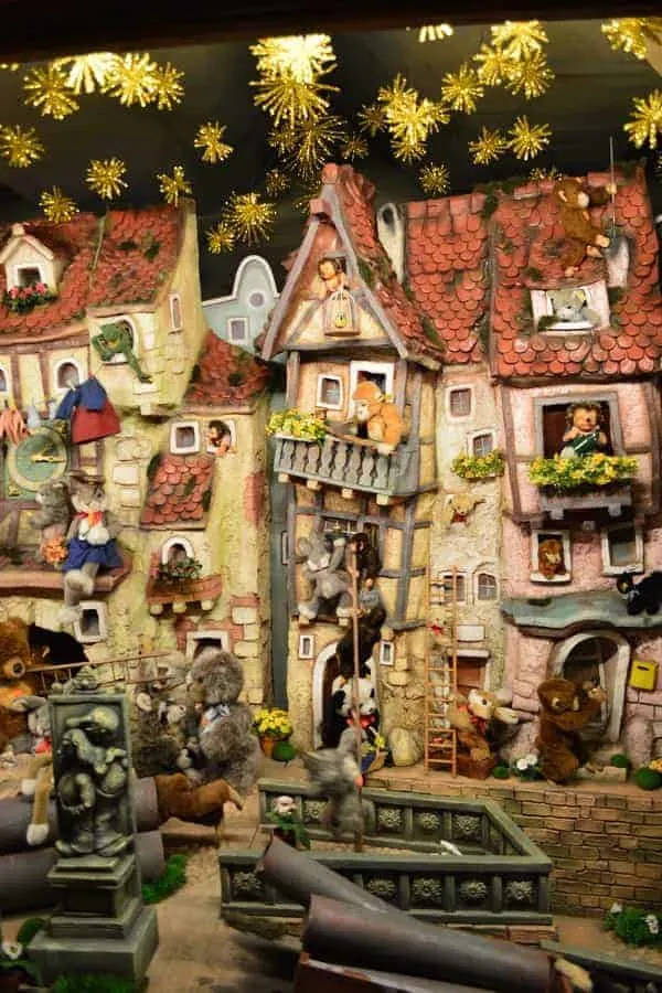 Rothenburg Christmas Shop Animated Displays