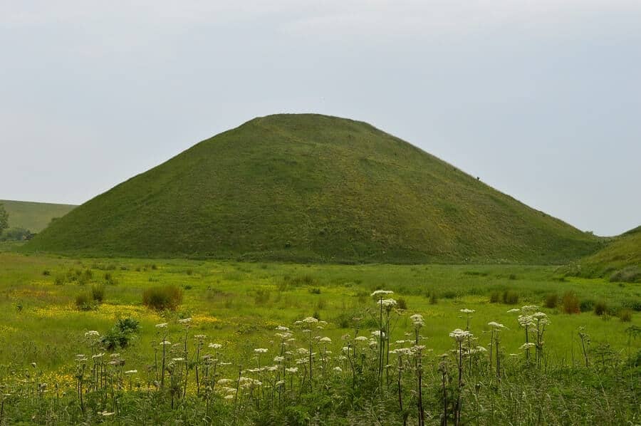 Avebury Burial Mound