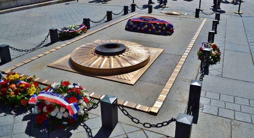 Arc de Triomphe Tomb of Unknown Soldier