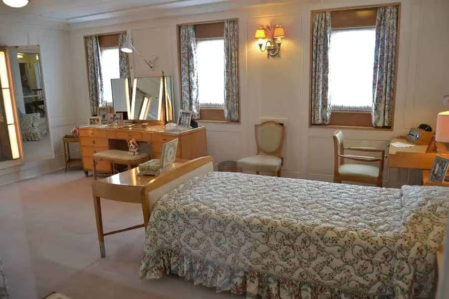 Royal Britannia Bedroom