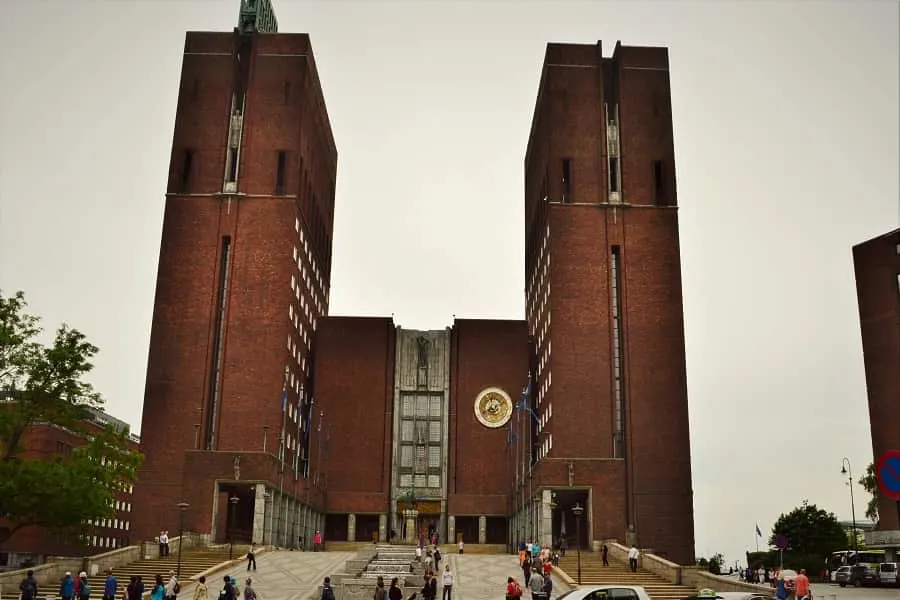 Visit City Hall in Oslo