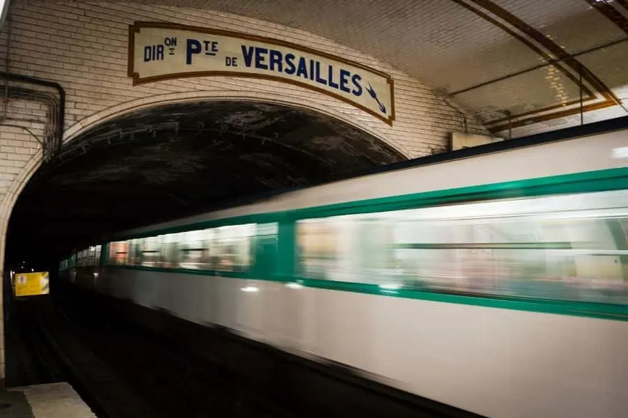 Paris train to Versailles