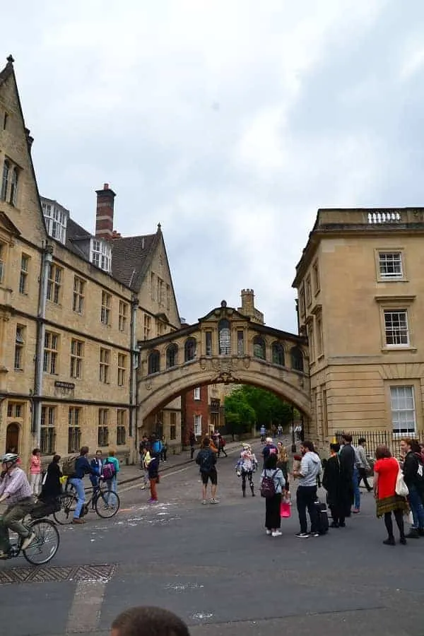 Bridge of Sighs Hertford Collect