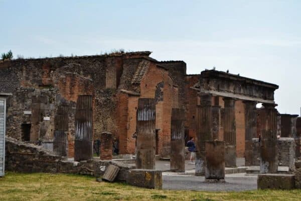 Visiting Pompeii on a Guided Tour - Day Trip Tips