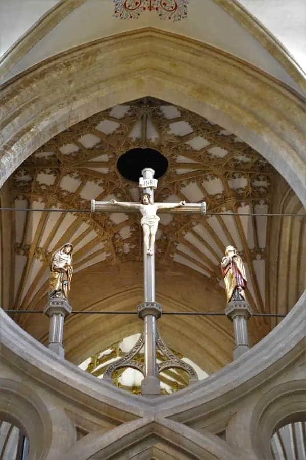 Wells Cathedral Details