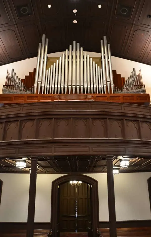 Organ in Episcopal Church in New Bern