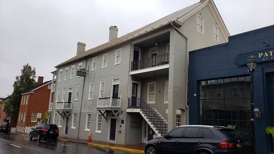 Building along Main Street in Lexington