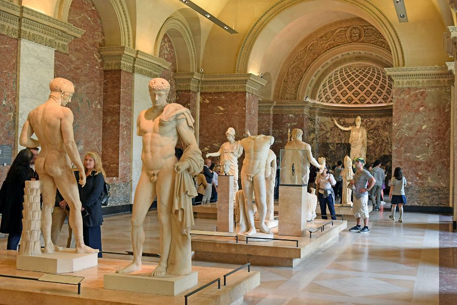 Statues in Louvre