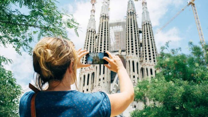 Best Barcelona Travel Tips